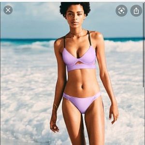 ISO this top size medium!